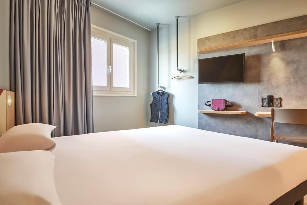 ไอบิส บัดเจ็ต ปอร์ต โดแบร์วีลิเยร์ Hotel โอแบวีลีเย ภายนอก รูปภาพ